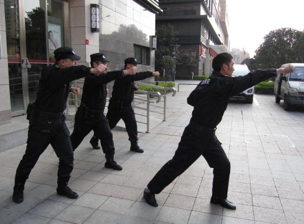 襄陽戎安保安公司給您介紹下保安人員的上崗證辦理流程！