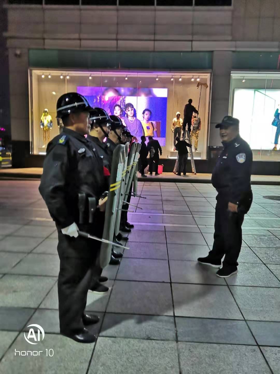 大家知道保安員是什么嗎？下面跟著襄陽戎安的介紹一起了解下吧！